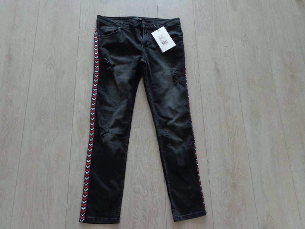 div damesspijkerbroek maat 31/32, Nikkie, Mavi Eksept, Ophalen of Verzenden, Zo goed als nieuw, Overige kleuren, W30 - W32 (confectie 38/40)