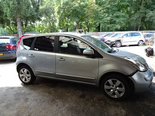 Nissan Note HR 16 1.6 16v benz AUT bj 2009 voor demontage., Gebruikt, -, -, Ophalen of Verzenden