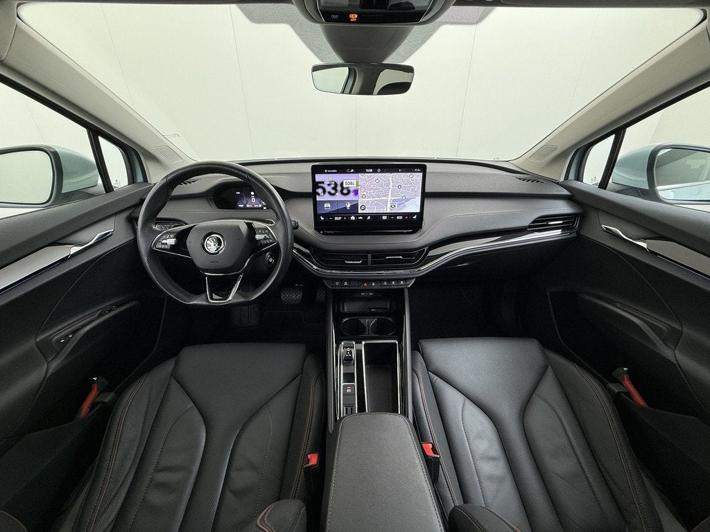 Skoda Enyaq iV 60 Panoramadak Leder Stuur+Stoel+Achterbankve, Auto's, Skoda, Automaat, 390 km, Achterwielaandrijving, Gebruikt