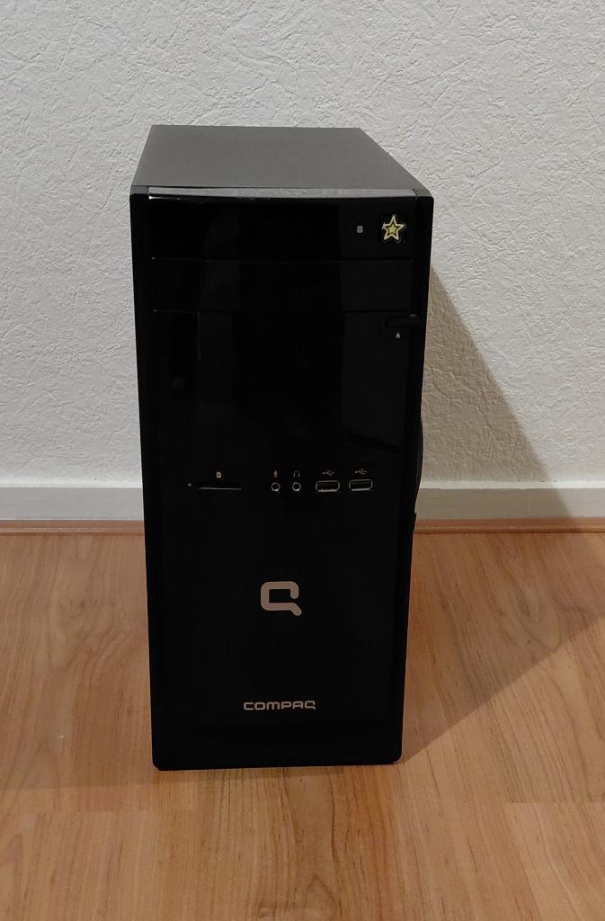 Oude computer zonder harde schijf, Computers en Software, Ophalen of Verzenden, Compaq