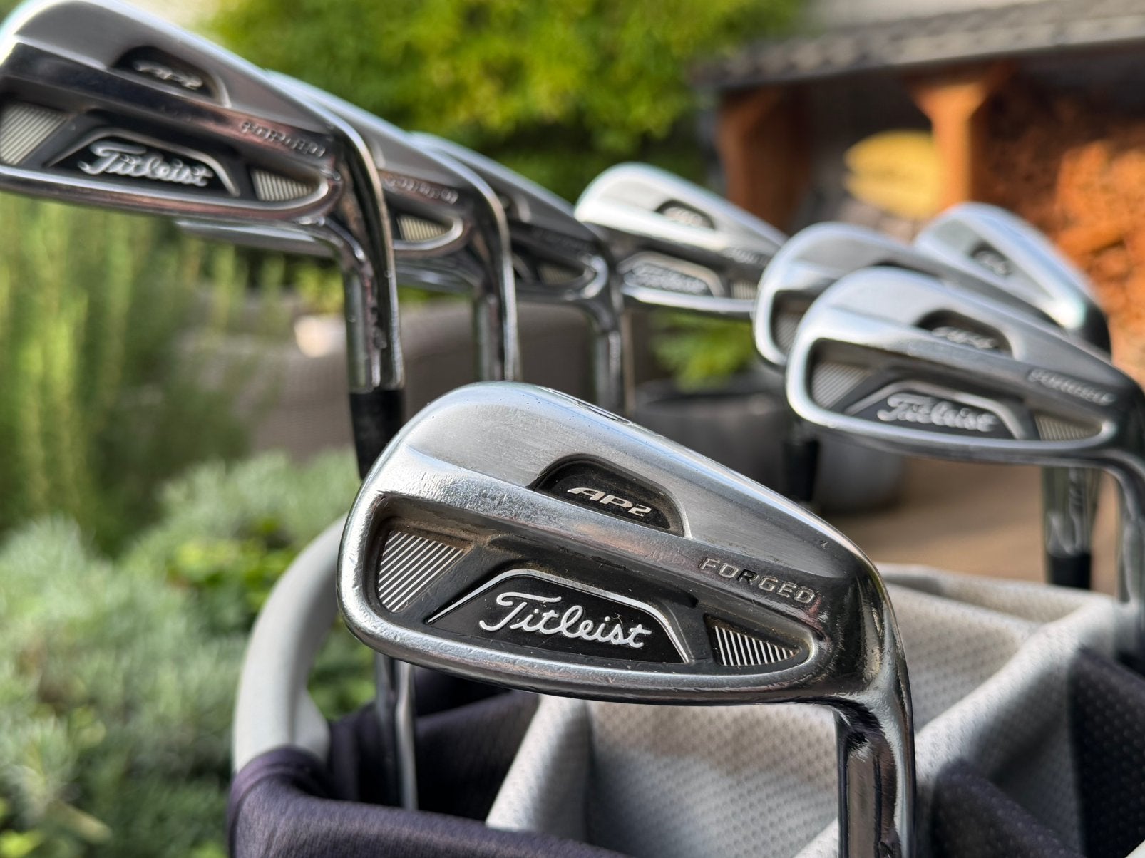 Titleist AP2 712 3-PW ijzerset + Titleist 15 Cart StaDry tas, Ophalen, Gebruikt, Set, Overige merken