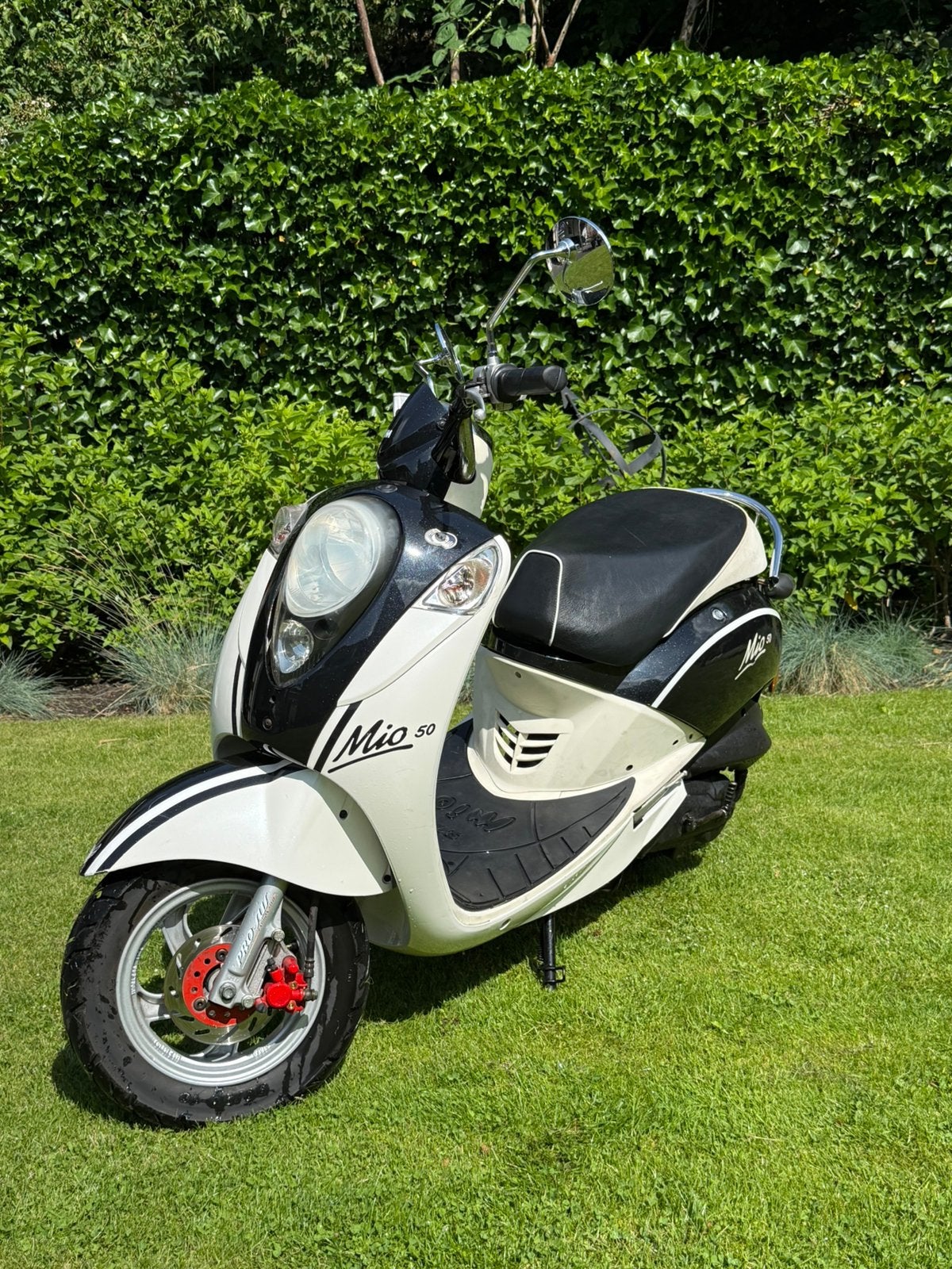 Sym Mio 50cc geel kenteken, Maximaal 45 km/u, Zo goed als nieuw, Benzine, 50 cc