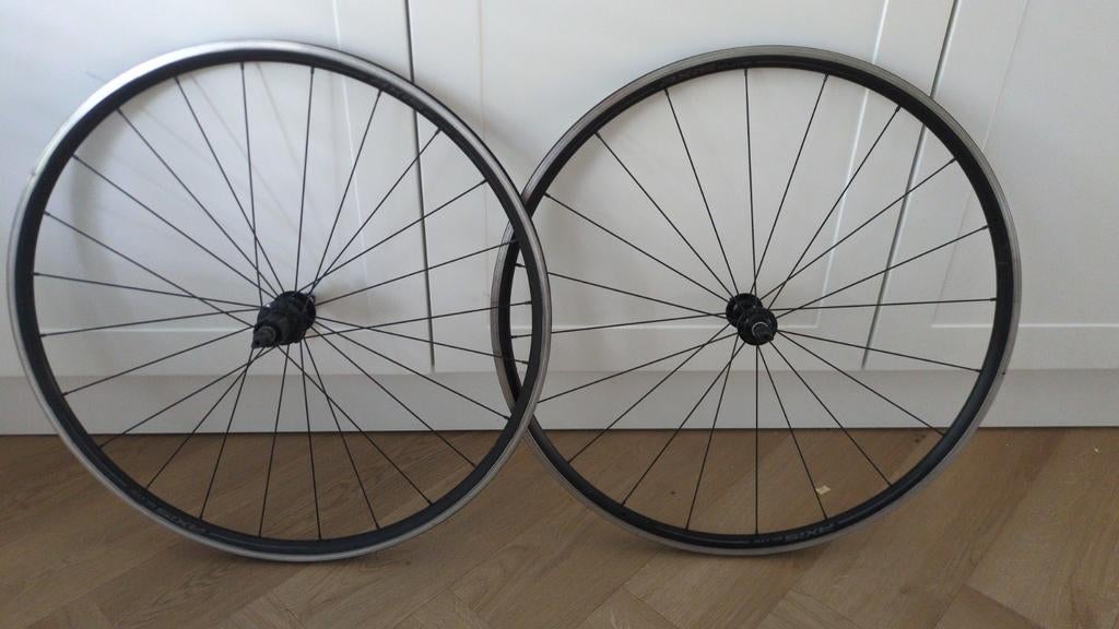 Specialized Axis Elite Wielset - 11/10 speed Shimano, Fietsen en Brommers, Zo goed als nieuw, Aluminium, Racefiets, Ophalen