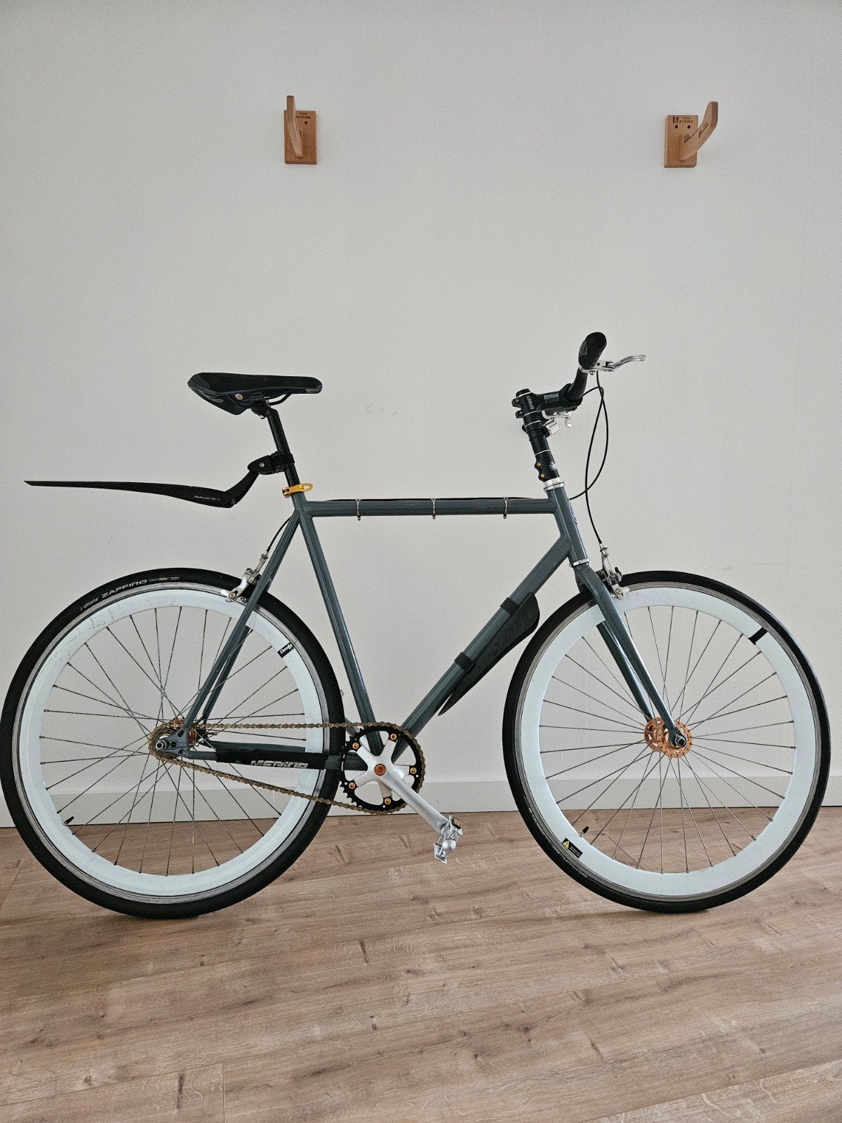 Stijlvolle Fixie Fiets - Grijs met Witte Velgen, Fietsen en Brommers, Gebruikt, Velgrem, 53 tot 57 cm, Ophalen