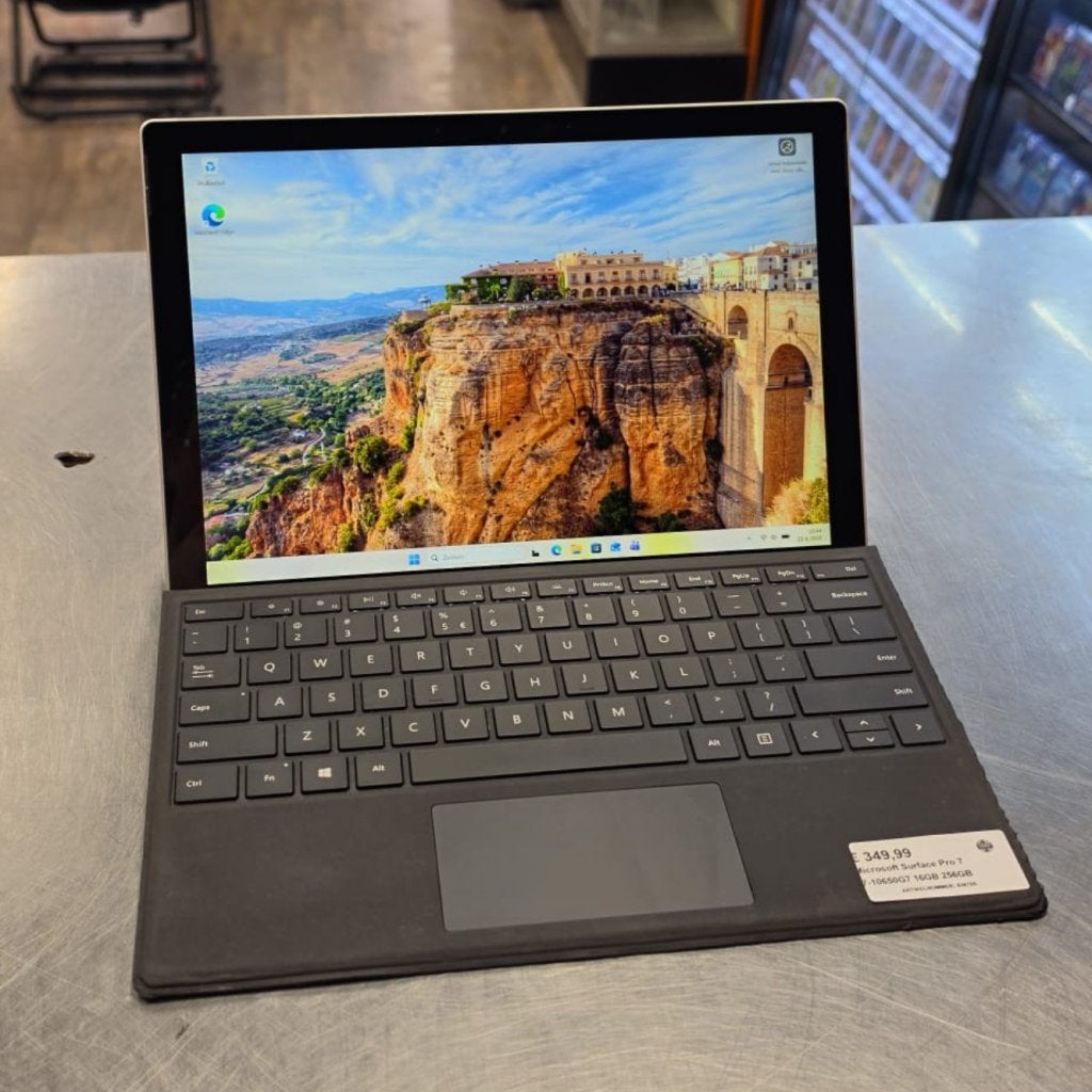 Microsoft Surface Pro 7 i7-10650G7 16GB 256GB + Typecover, Computers en Software, Microsoft, Zo goed als nieuw, Support@microsoft.com
