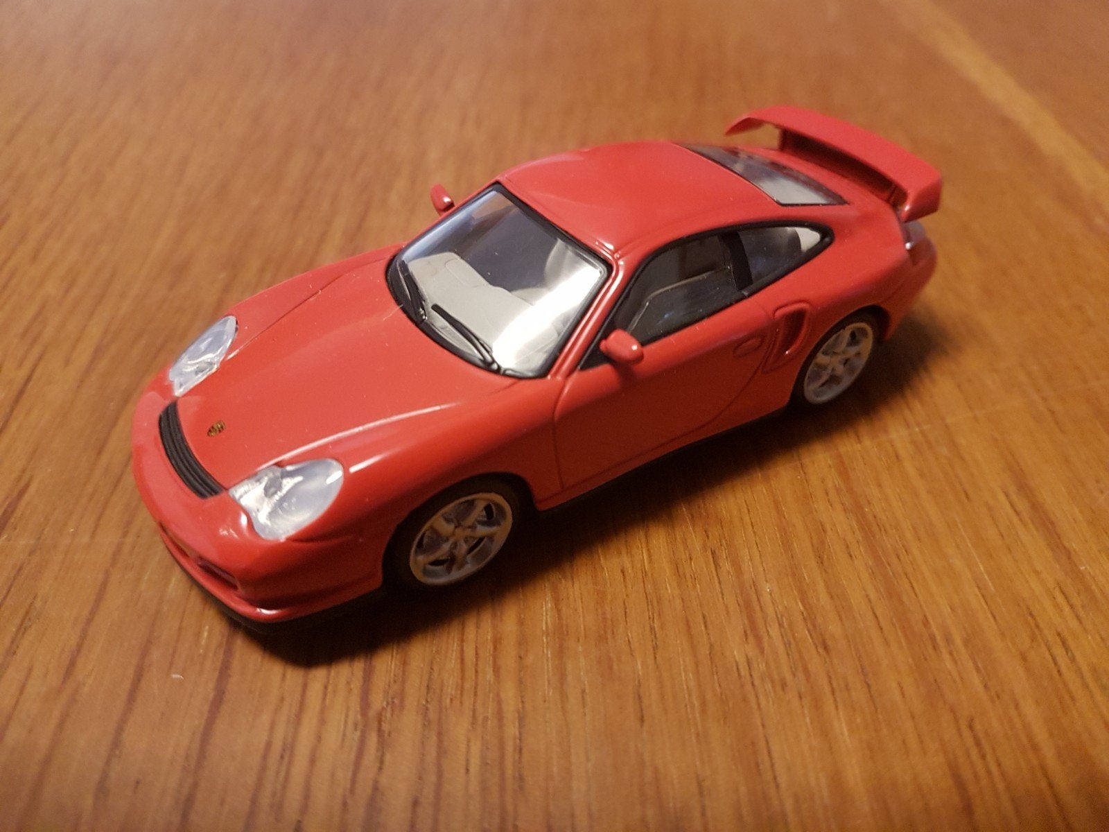 solido porsche 911gt2 doosje, Hobby en Vrije tijd, Modelauto's | 1:43, Ophalen of Verzenden, Zo goed als nieuw, Auto, Solido