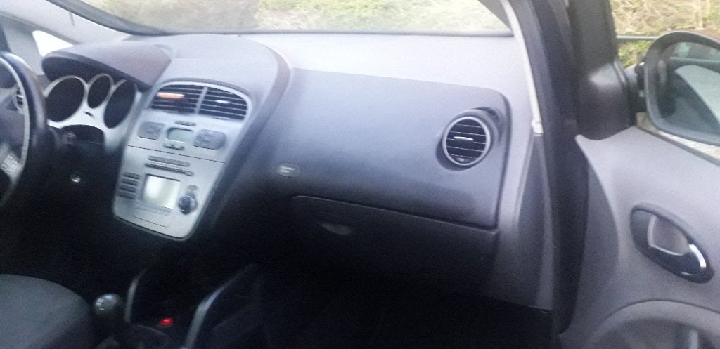 Seat Altea 1.6 74KW 2005 Zwart, Stof, 1295 kg, 4 cilinders, Zwart