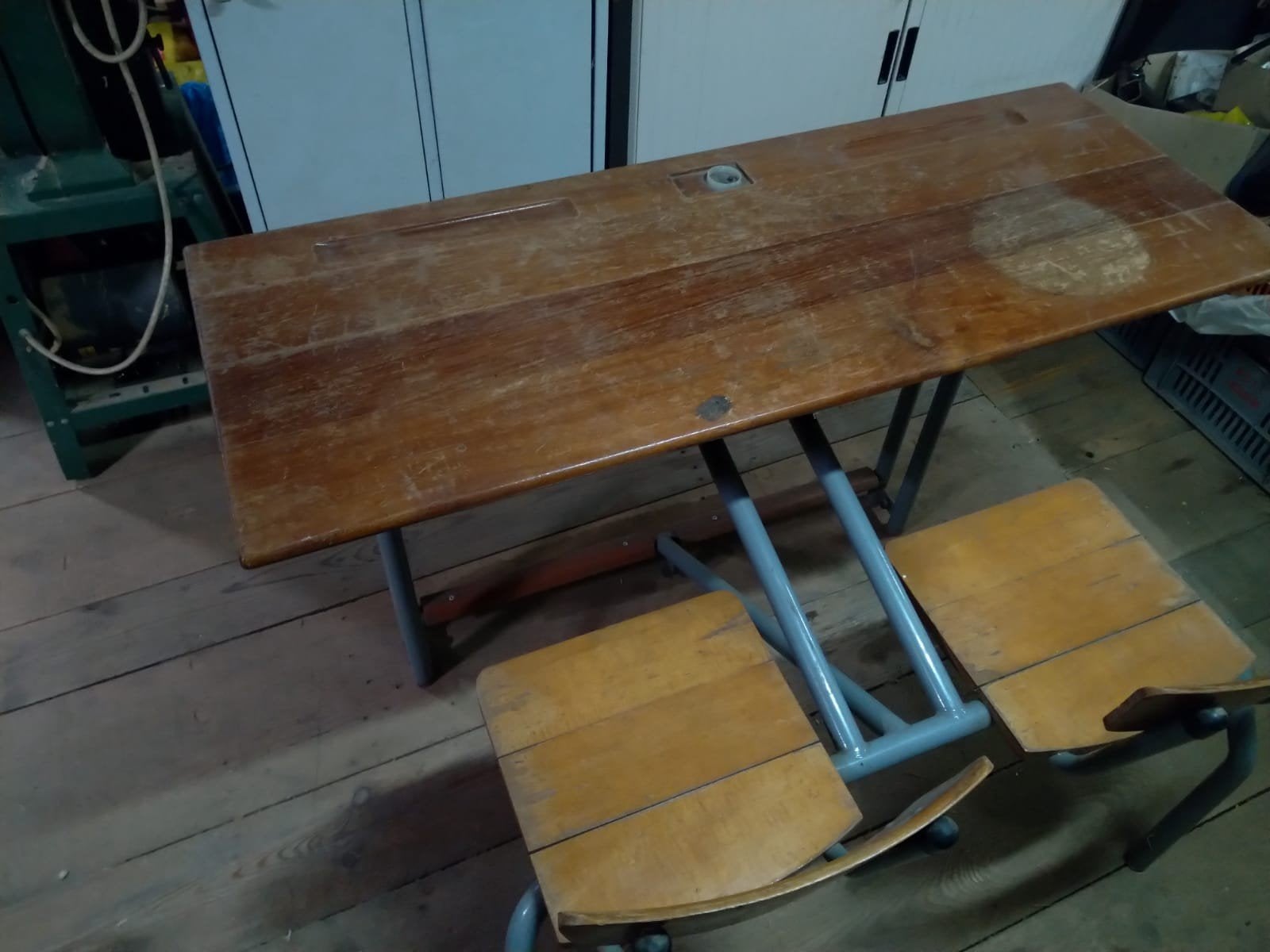 oude schoolbank TEAB, Ophalen, Gebruikt, Rechthoekig, Hout
