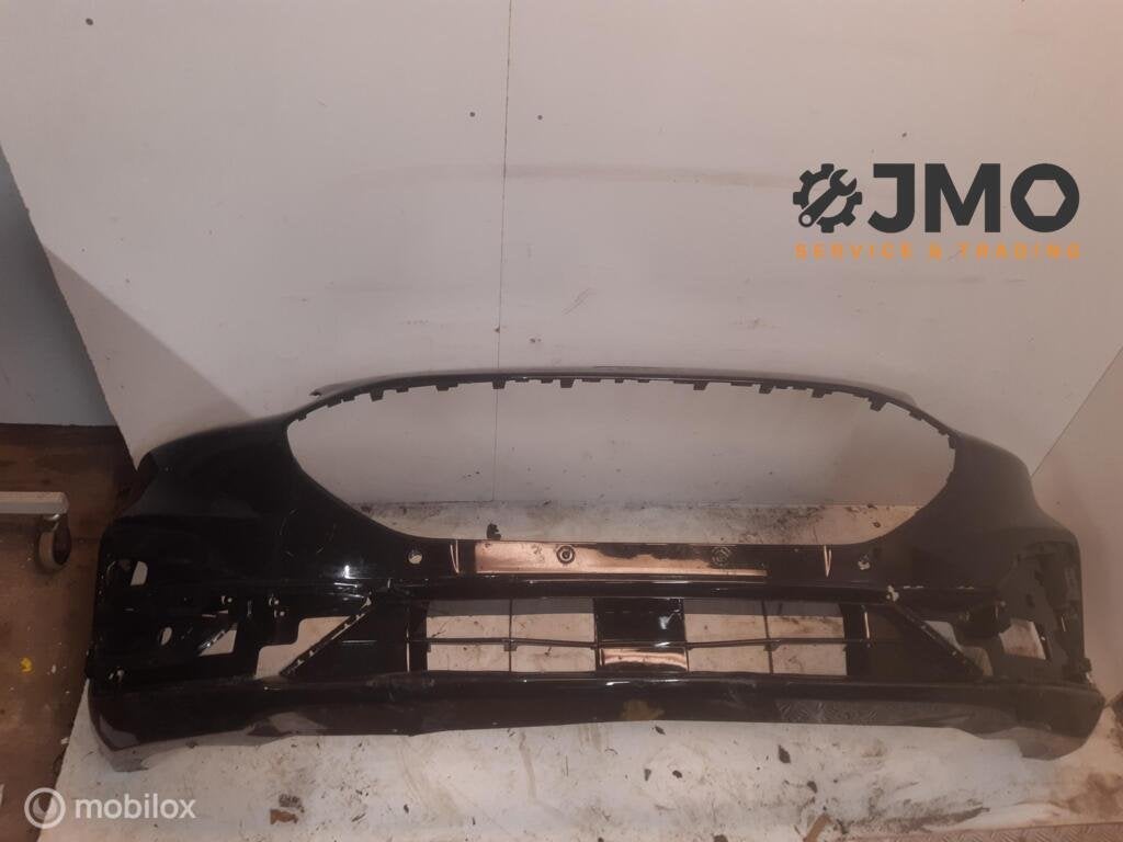 Voorbumper PDC Agata Black  Ford Kuga 2019-  LV4B17D957, Gebruikt, Ford, Voor, Ophalen of Verzenden