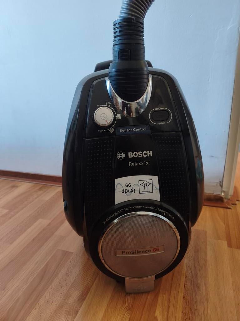 Bosch stofzuiger zonder zak, Ophalen