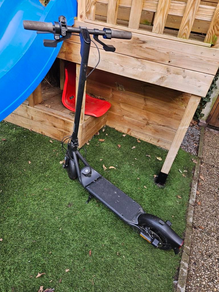 Donor Step Ninebot., Ophalen of Verzenden, Gebruikt, Elektrische step (E-scooter)
