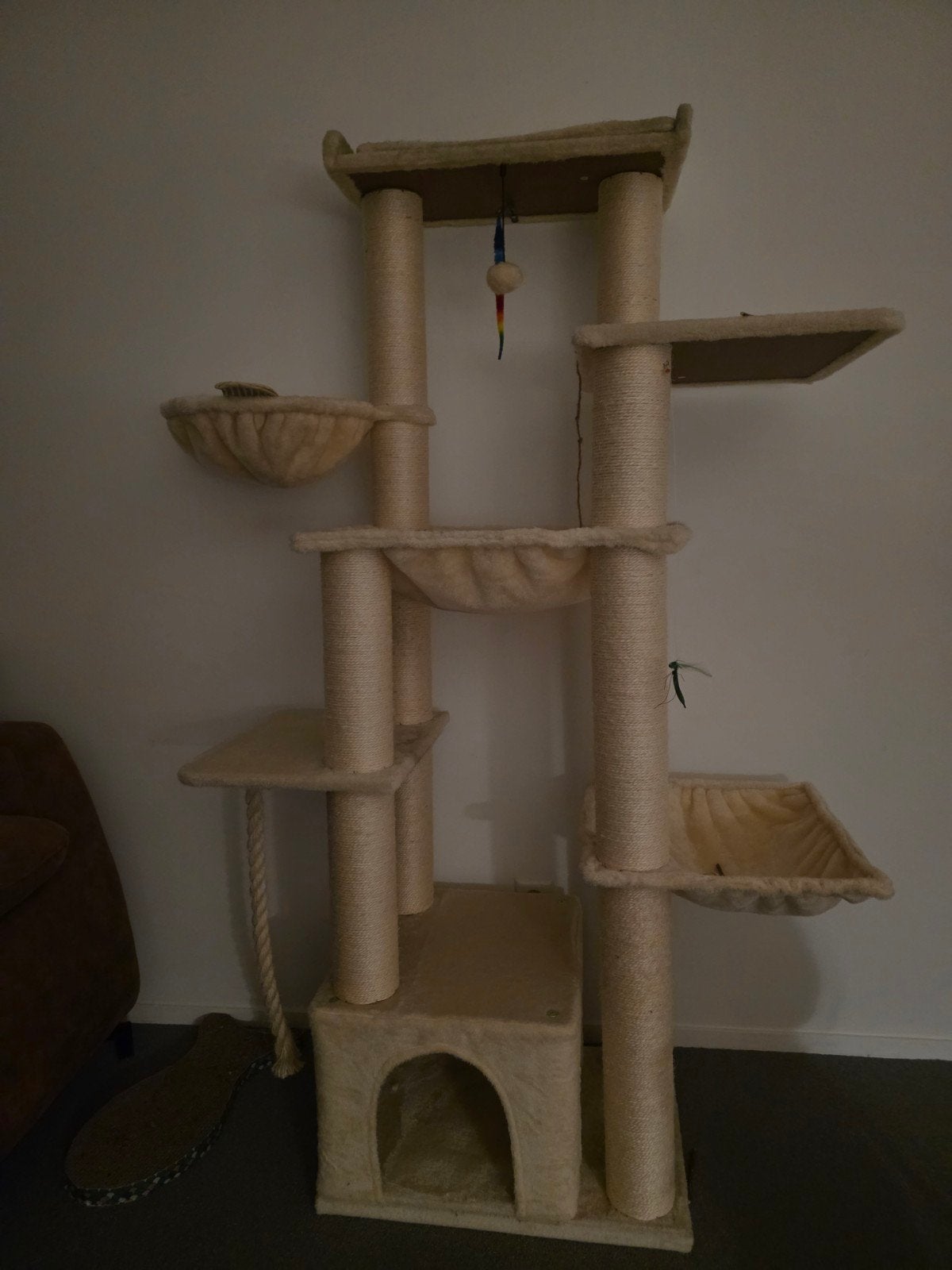 Krabpaal met accessoires, Dieren en Toebehoren, Ophalen, Nieuw, Krabpaal