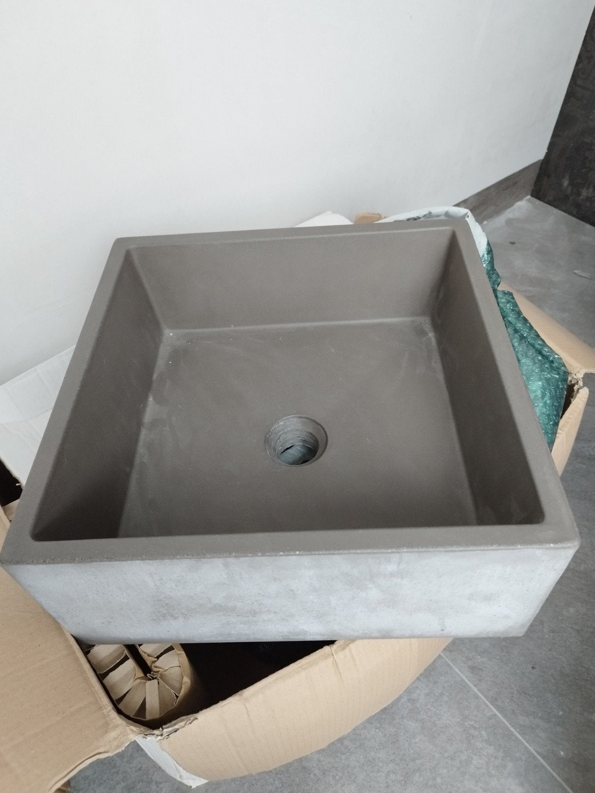 Nieuwe Orbi et Orbi wasbak beton, Minder dan 50 cm, Nieuw, Ophalen of Verzenden, Minder dan 100 cm