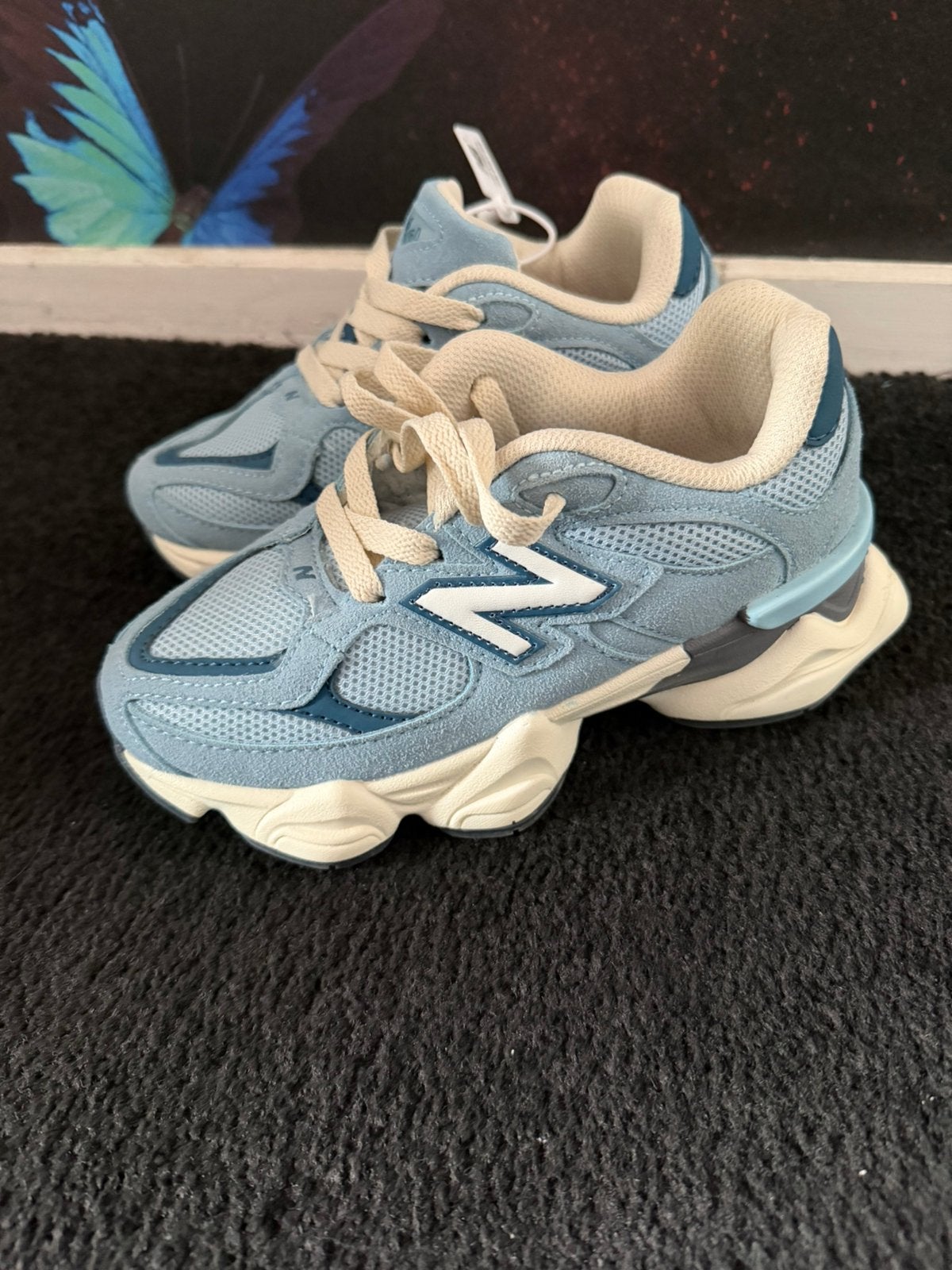 New balance 9060 maat 33, Ophalen of Verzenden, Zo goed als nieuw, Jongen of Meisje, Schoenen