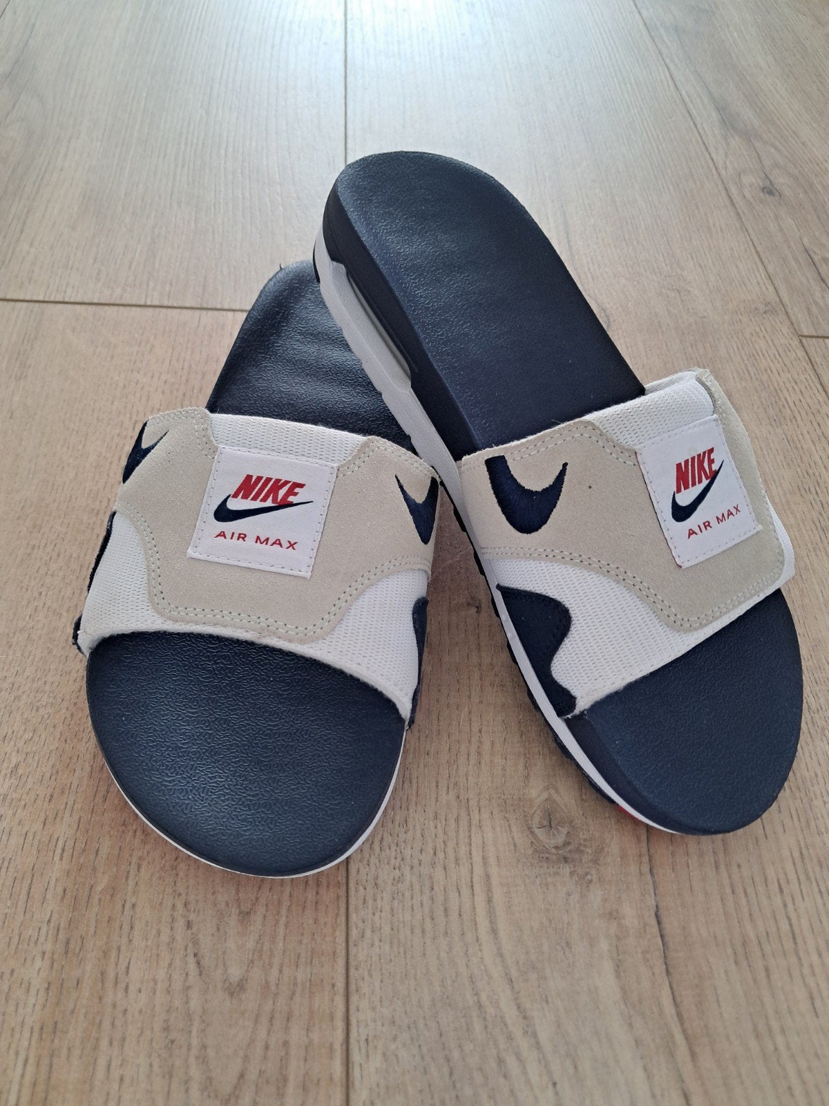 Nike air max 1 " Obsidian "  1 paar maat 42,5, Kleding | Heren, Schoenen, Slippers, Nike air max, Zo goed als nieuw, Verzenden