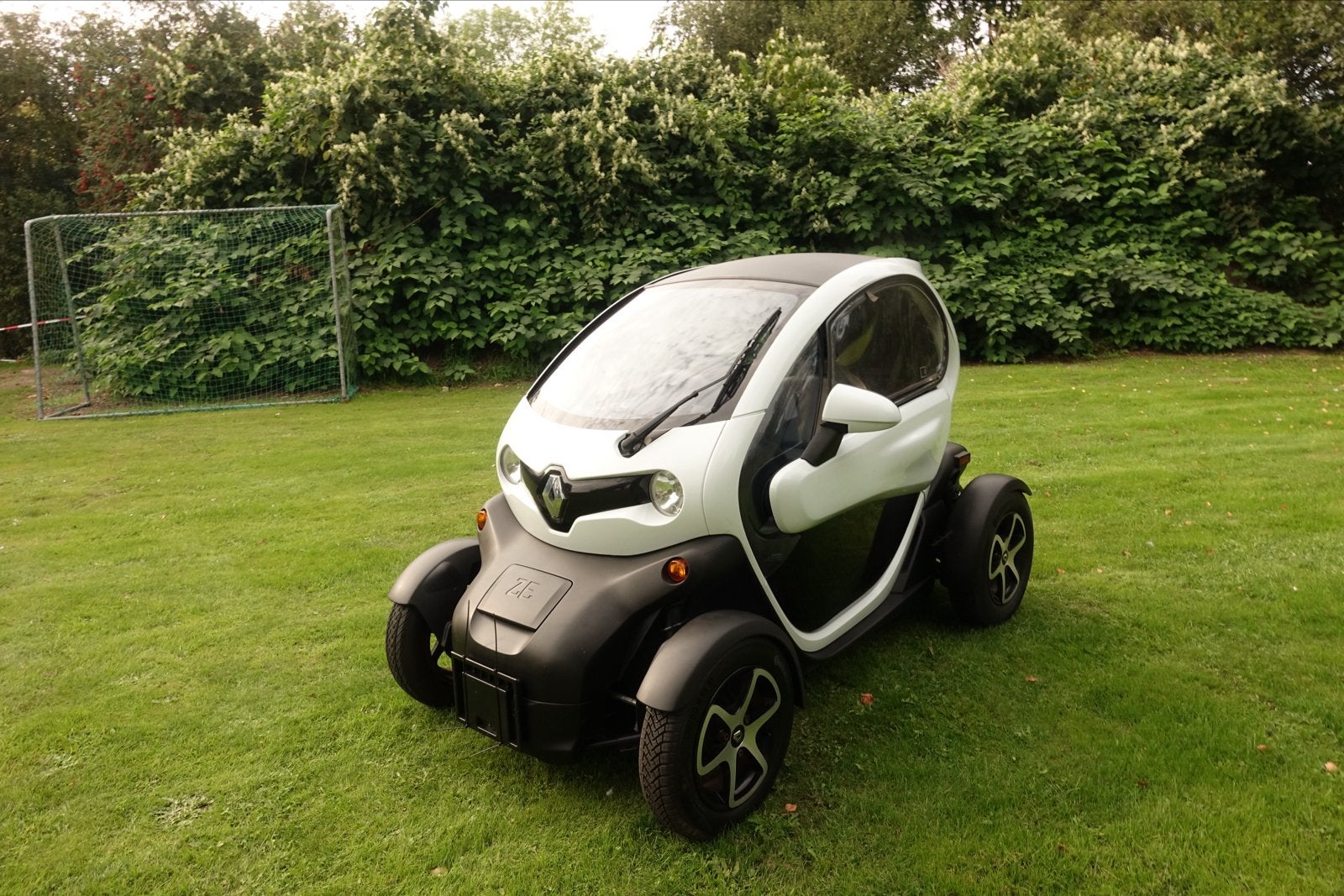 Renault Twizy 80 2019 | 7.320 km, Auto's, Automaat, Zwart, Overige bekleding, Wit