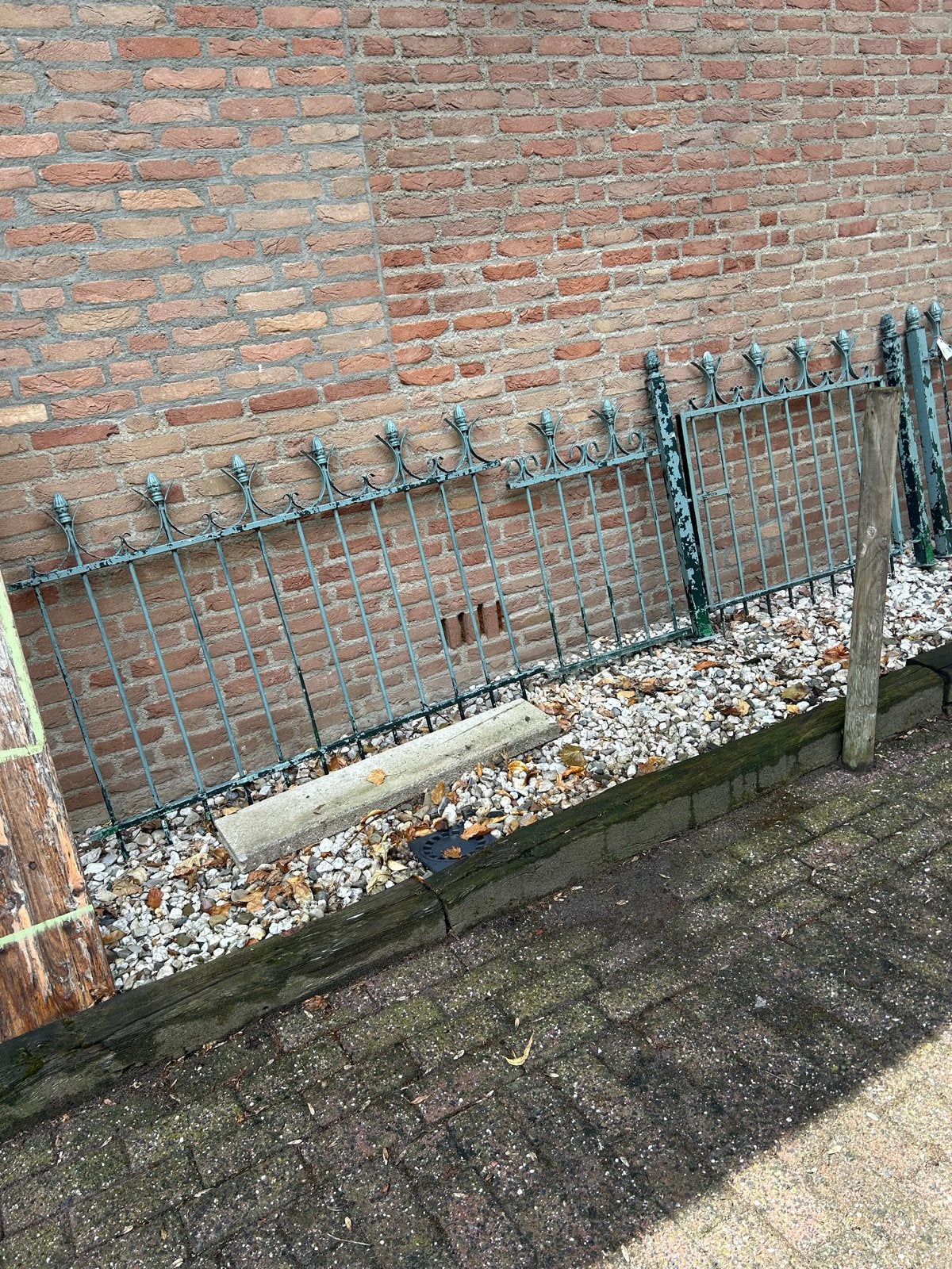 Hekwerk met poort, Ophalen, Gebruikt, 150 tot 200 cm, 200 cm of meer