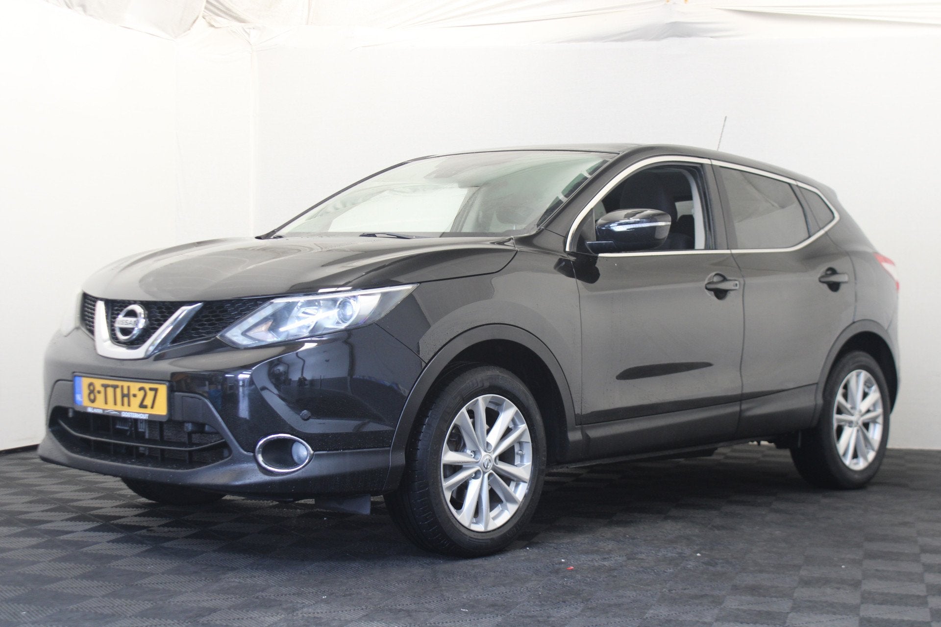 Nissan QASHQAI 1.2 Connect Edition |Pano|Camera| (bj 2014), Voorwielaandrijving, Euro 5, Stof, Gebruikt