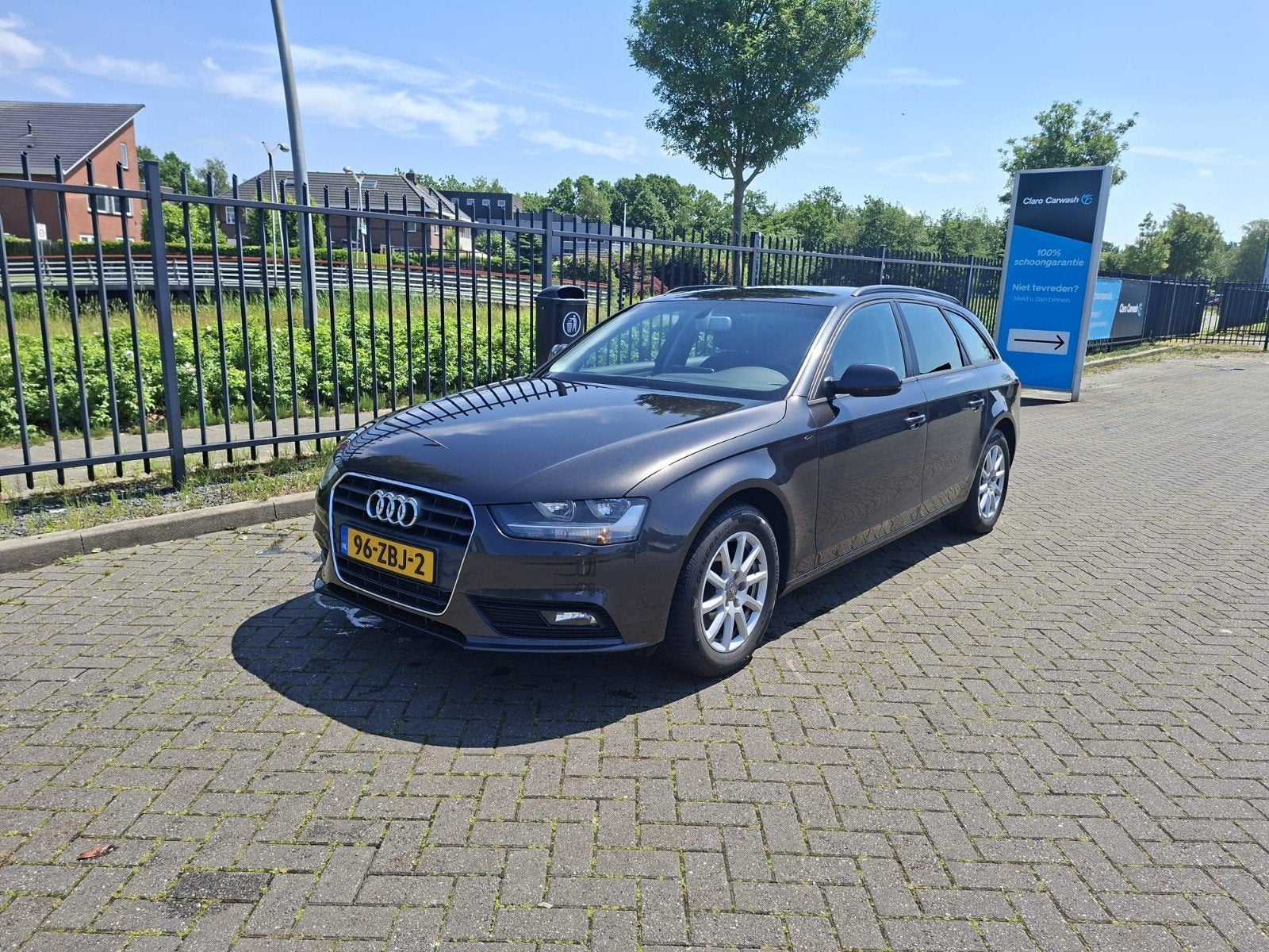 Audi A4 1.8TFSI 125KW Avant. NIEUWE APK