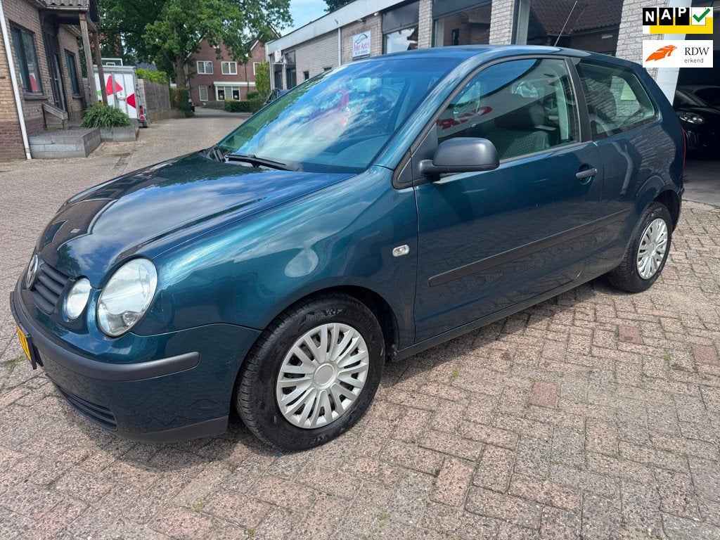 Volkswagen Polo 1.4-16V AIRCO ORG 210009 KM NAP O.H BOEKJES, Voorwielaandrijving, 4 cilinders, Origineel Nederlands, Bedrijf
