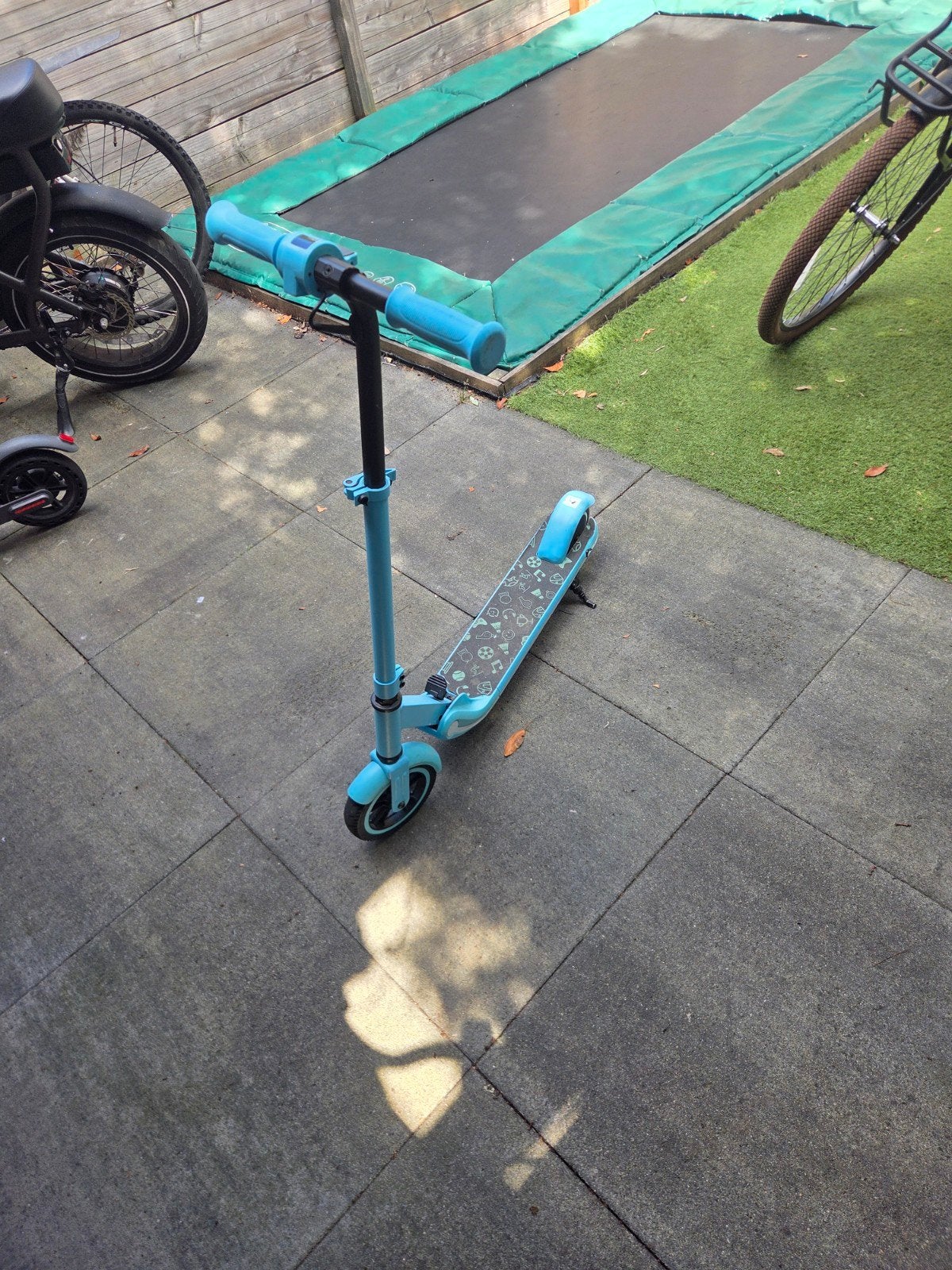 Blauwe elektrische step met display, Ophalen of Verzenden, Gebruikt, Elektrische step (E-scooter), Onbekend