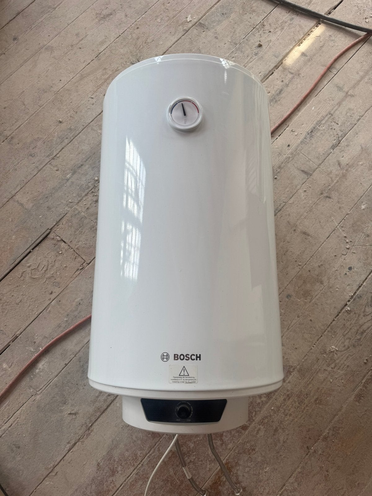 Bosch boiler, Doe-het-zelf en Verbouw, Ophalen, 20 tot 100 liter, Boiler, Zo goed als nieuw
