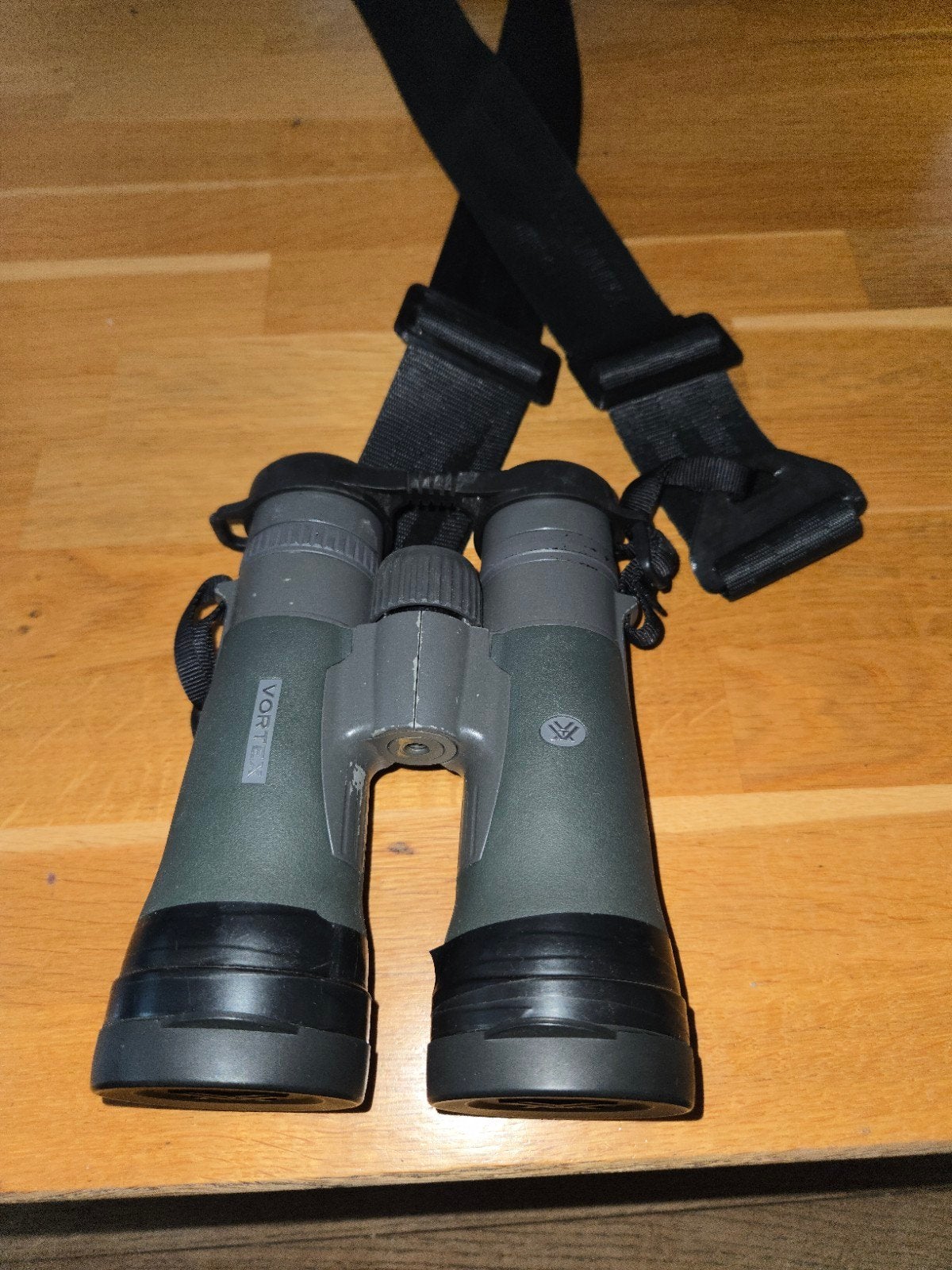 Te koop Vortex Razor 12x50 HD verrekijker, Ophalen, Zo goed als nieuw, 12 tot 20x, Dakkant (recht)