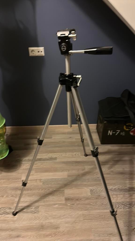Camera statief 3 poot, Ophalen of Verzenden, Zo goed als nieuw, Driepoot