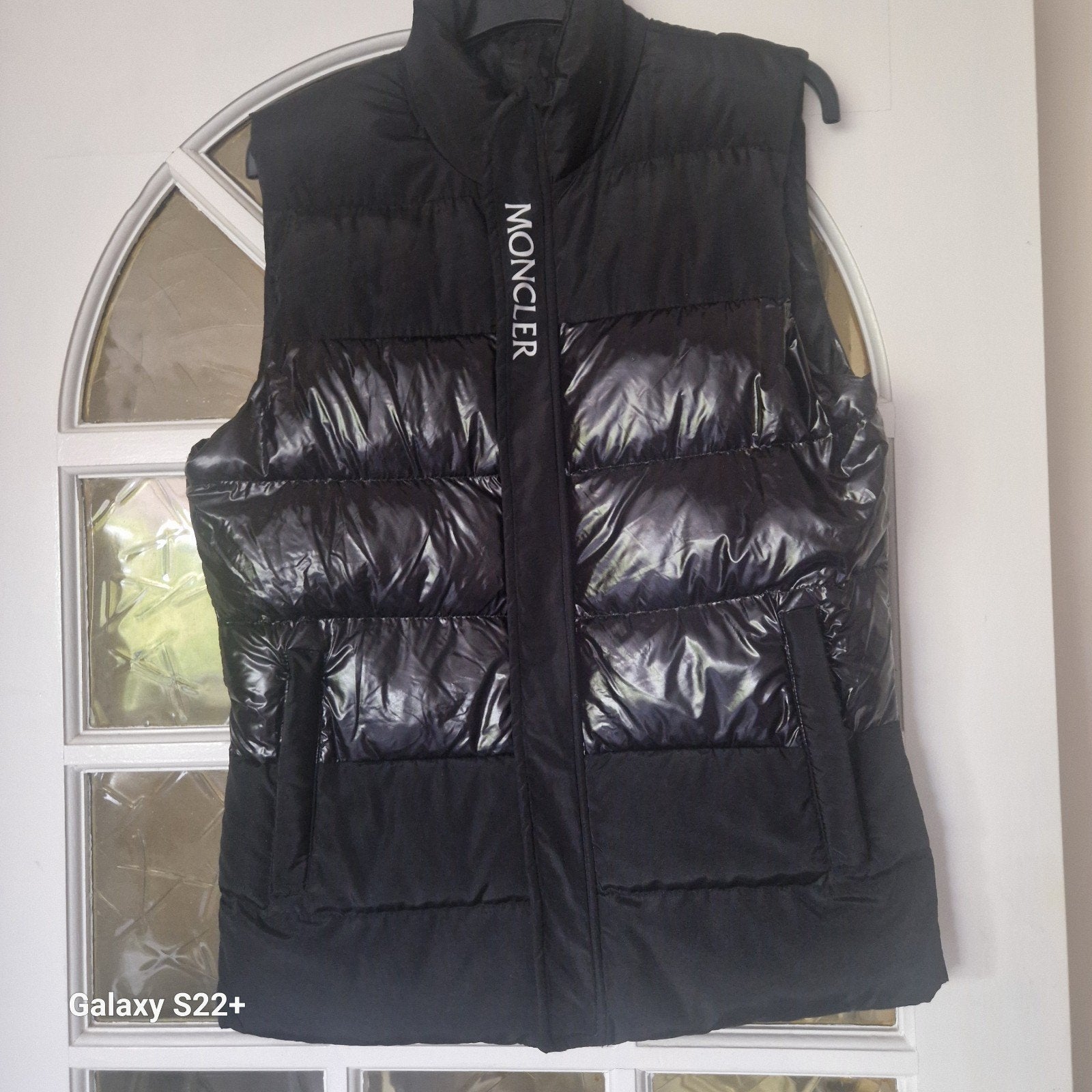Moncler bodywarmer maat S, Zwart, Moncler, Ophalen of Verzenden, Zo goed als nieuw