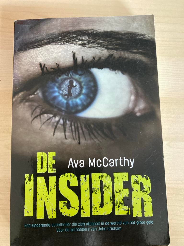 De Insider - Ava McCarthy, Ophalen of Verzenden, Gelezen, Europa overig