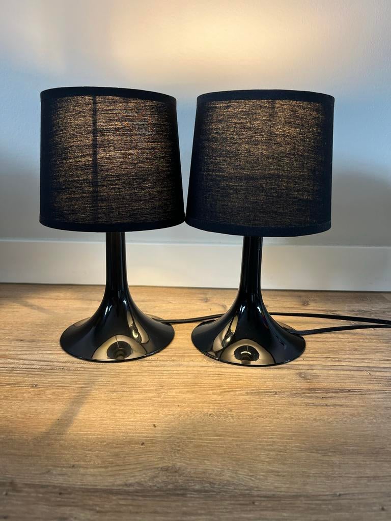 Set van 2 zwarte tafellampen of nachtlampjes met stoffen kap, Ophalen of Verzenden, Zo goed als nieuw, Kunststof, Minder dan 50 cm
