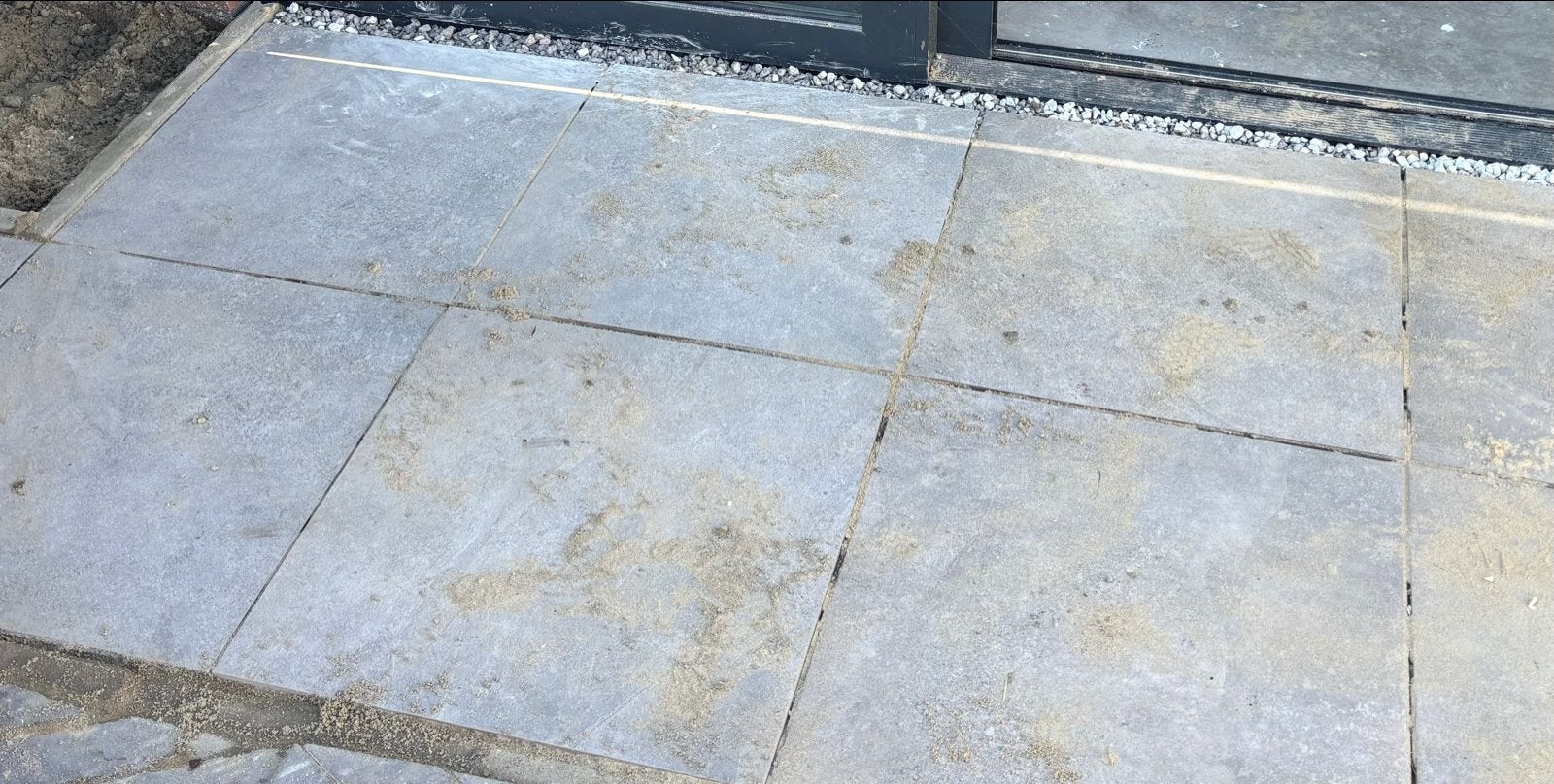 Gebruikte terrastegels - 17 stuks + 6 halve, Tuin en Terras, Ophalen, Gebruikt, 5 tot 10 m², Beton