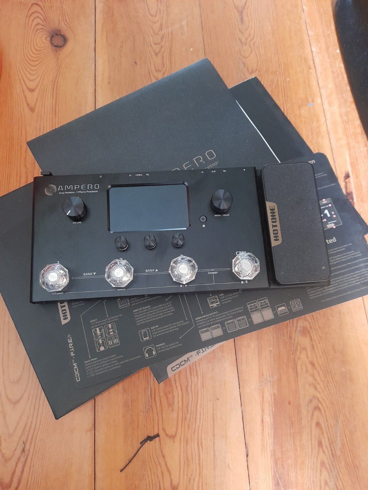 Hotone Ampero MP-100, Ophalen, Zo goed als nieuw, Multi-effect