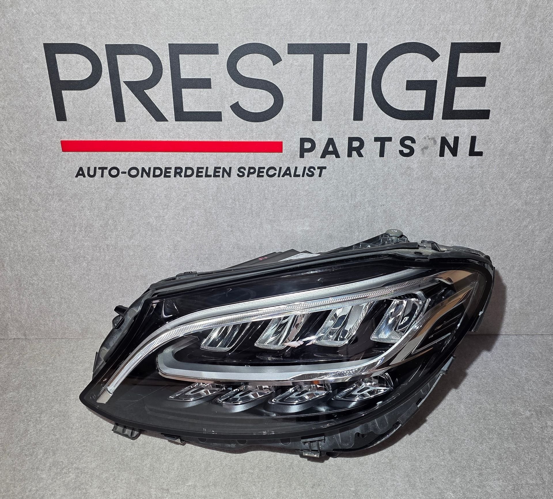 Koplamp C Klasse W205 Facelift VOLL LED Links A2059062106KZ, Gebruikt, -, Ophalen of Verzenden, -
