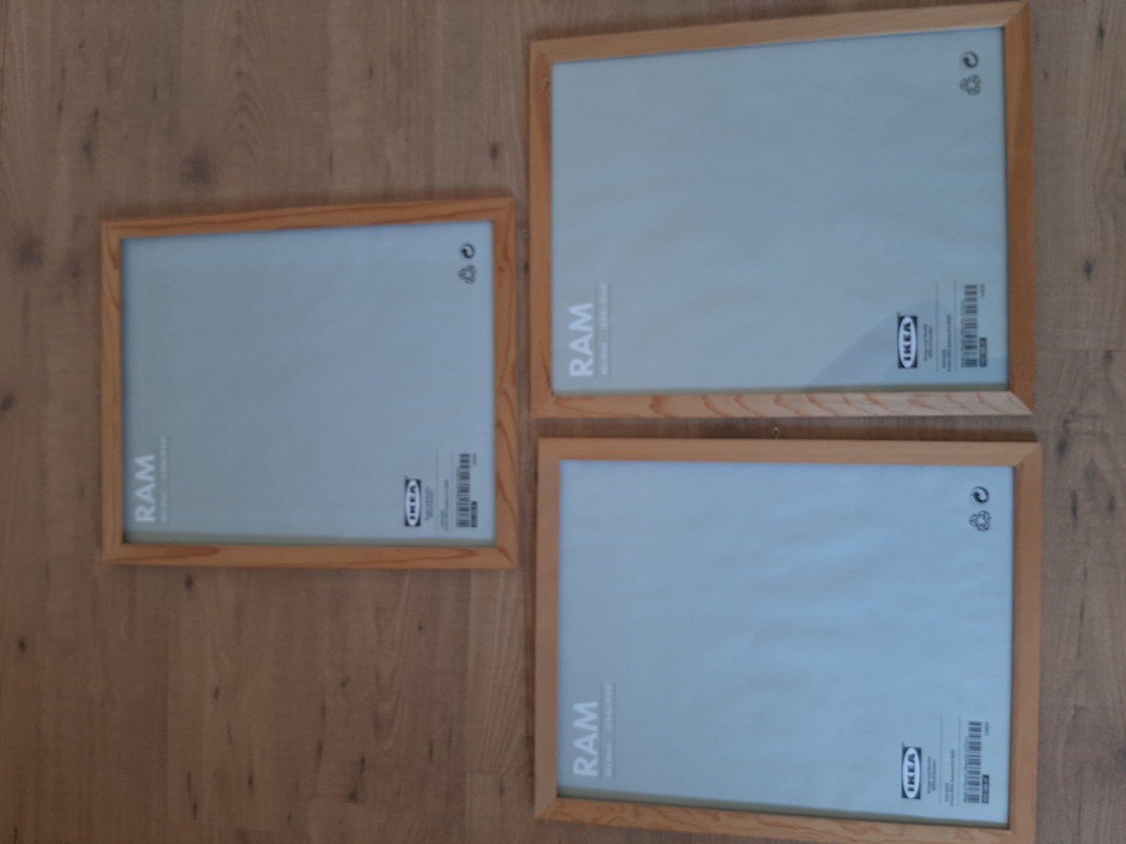 Fotolijst | 40x50 cm | Ikea (Ram), Audio, Tv en Foto, Fotografie | Fotolijsten, Ophalen, Hangend, Hout, Standaard fotolijst