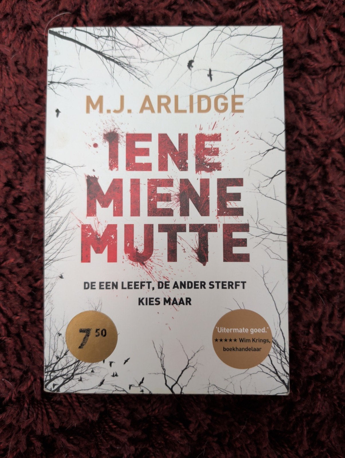 Iene Miene Mutte - M.J. Arlidge (Thriller), Boeken, Thrillers, Ophalen of Verzenden, Gelezen, M.J. Arlidge, Nederland