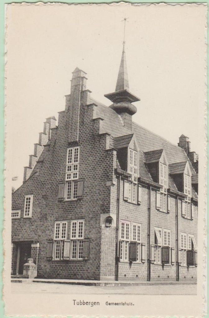 Tubbergen (Ov.) Gemeentehuis. ca. 1960., Ophalen, 1940 tot 1960, Ongelopen, Overijssel