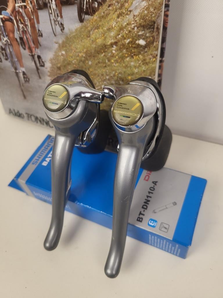 Shimano 600 tricolor Ultegra shifters 2x8 speed, Gebruikt, Shimano, Shimano Ultegra, Ophalen of Verzenden