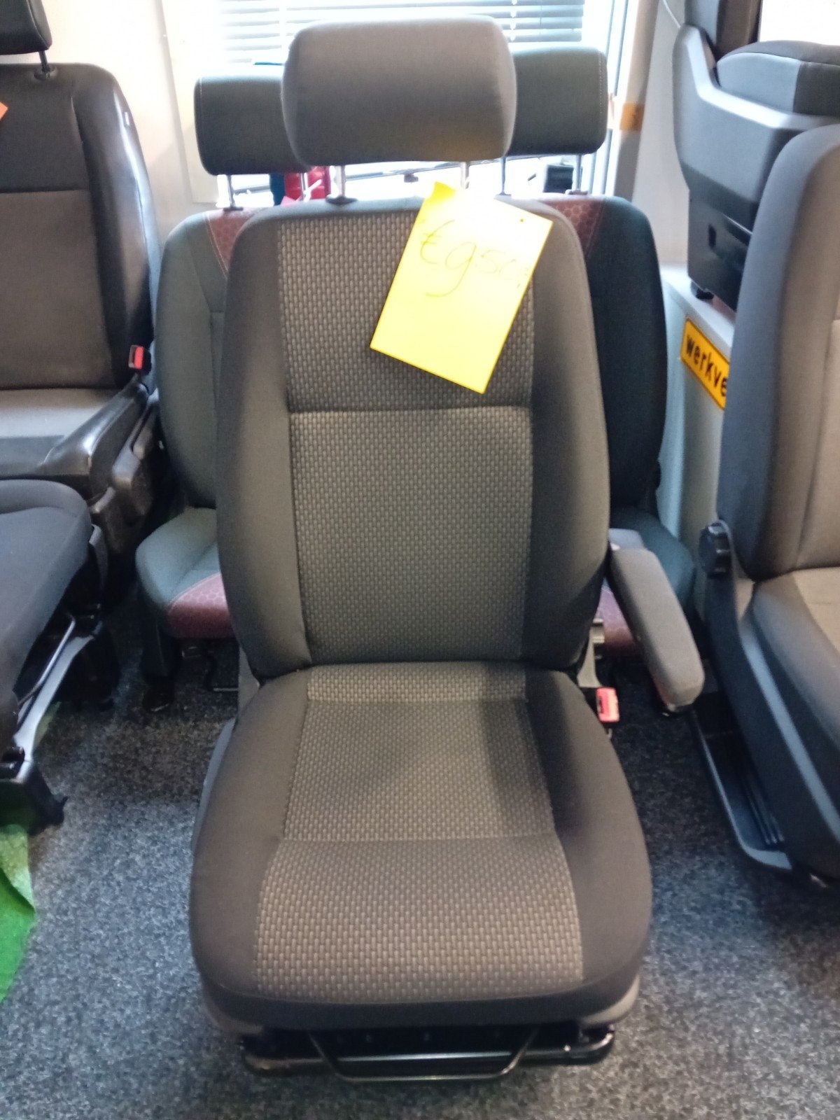 Camperstoel / bijrijdersstoel vw transporter luxe stoel, Ophalen, Zo goed als nieuw