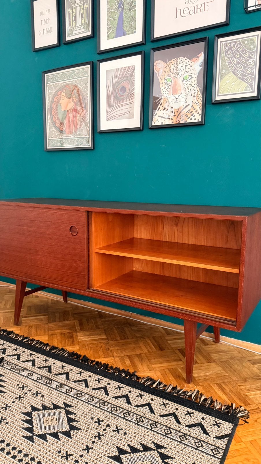 Origineel vintage dressoir vintage kast jaren 50, Ophalen, Zo goed als nieuw, 25 tot 50 cm