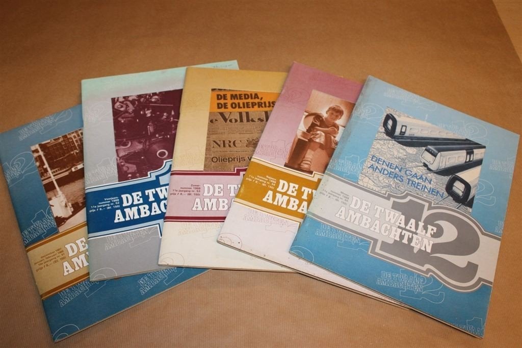 De Twaalf Ambachten - 11e jaargang 1988, Ophalen of Verzenden, Zo goed als nieuw, Interieur en Design
