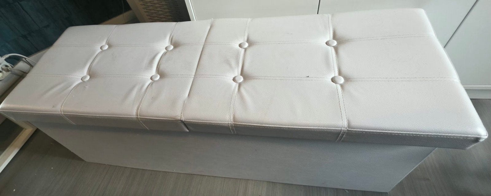 Witte opbergbank / poef met 3 vakken - 112x35x38 cm, Huis en Inrichting, Banken | Voetenbanken en Poefen, Ophalen, Minder dan 50 cm