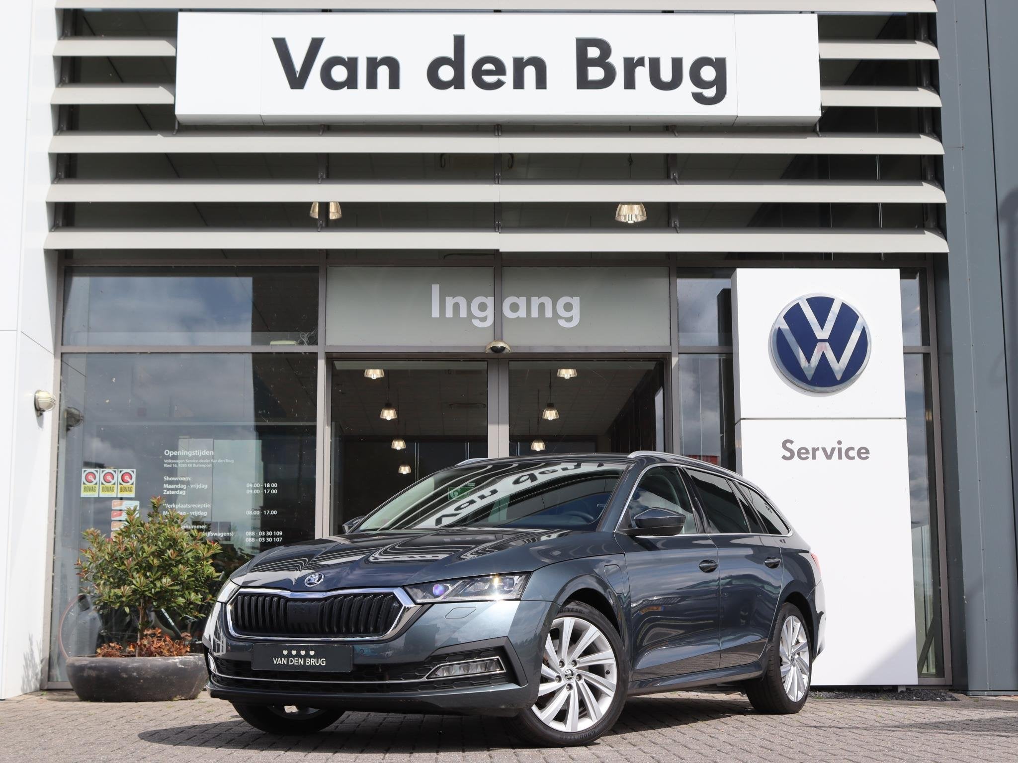 Skoda Octavia Combi 1.4 TSI 204 pk DSG iV PHEV Style | Navig, Stof, Gebruikt, Euro 6, Plug-in hybride