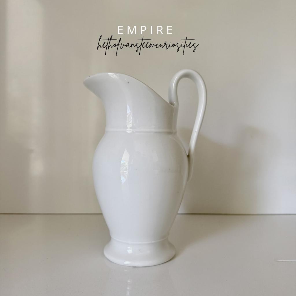 Elegante 19e-eeuwse Empire porseleinen melkkan, 19 cm, Ophalen of Verzenden