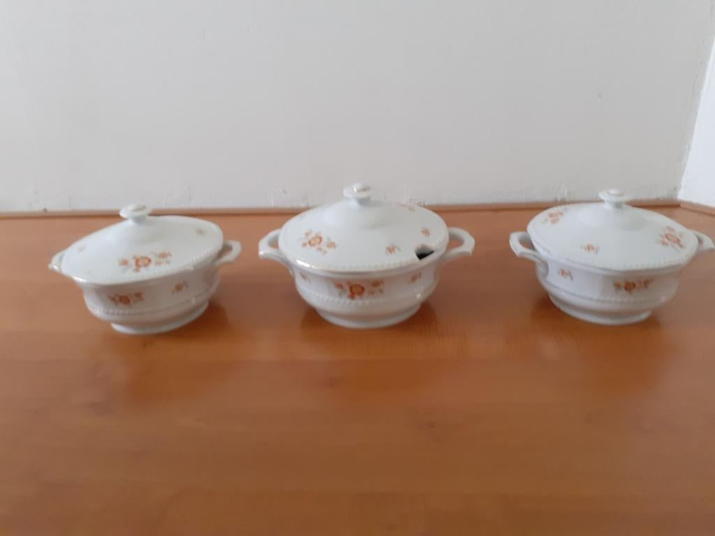 Vintage dekschalen Bavaria, Ophalen