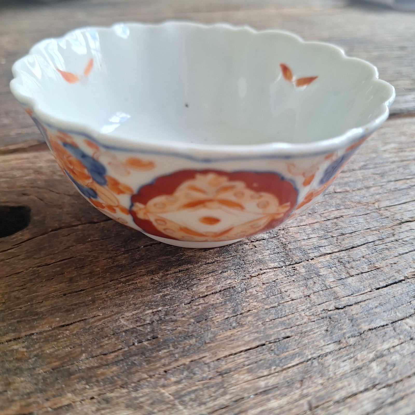 Decoratief schaaltje met bloemmotief, 10cm doorsnee, Ophalen of Verzenden