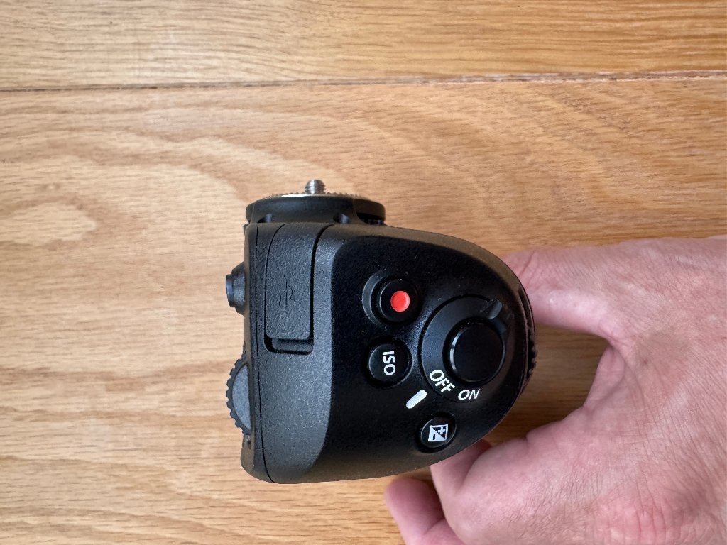 Nikon mc-n10 remote grip, Ophalen of Verzenden, Zo goed als nieuw