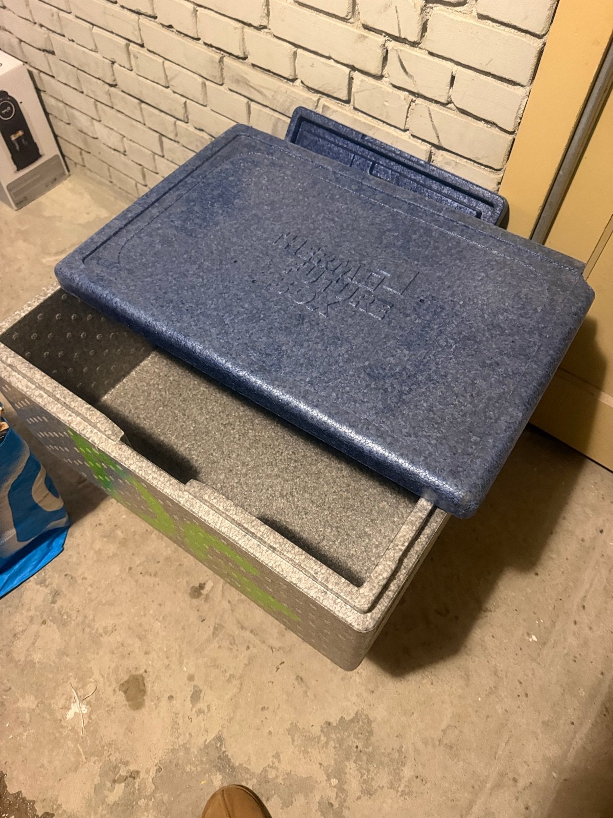 Grote piepschuim koelbox met deksel, Ophalen, Gebruikt, Koelbox, Koelelement