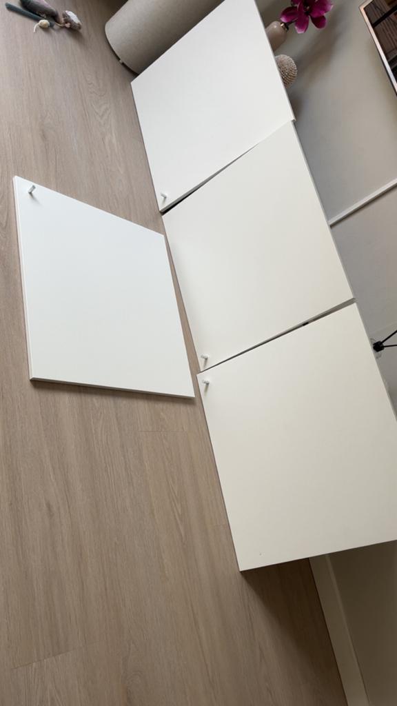 Ikea besta, Ophalen, Zo goed als nieuw
