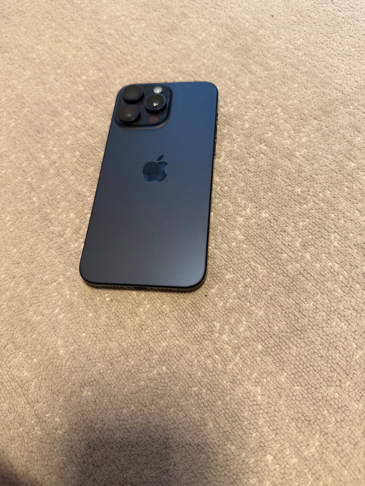 iPhone 15 Pro Max 512gb Zwart - 80% batterijconditie, Telecommunicatie, Mobiele telefoons | Apple iPhone, Ophalen, 80 %, 512 GB